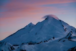 Mount Baker Photography Morning Lenticular Light.jpg