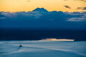 Seattle Photography Bainbridge Island Ferry On the 73rd floor of Seattles Columbia Center, the Sky View Observatory affords a vast view unique of the Seattle area.